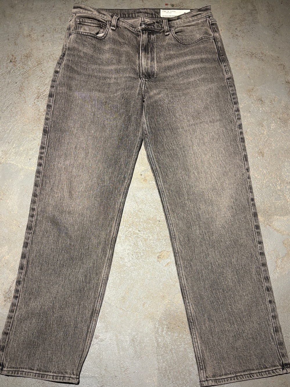 Women’s rag & bone Women's Straight-Leg Jeans in Washed Gray Size 28